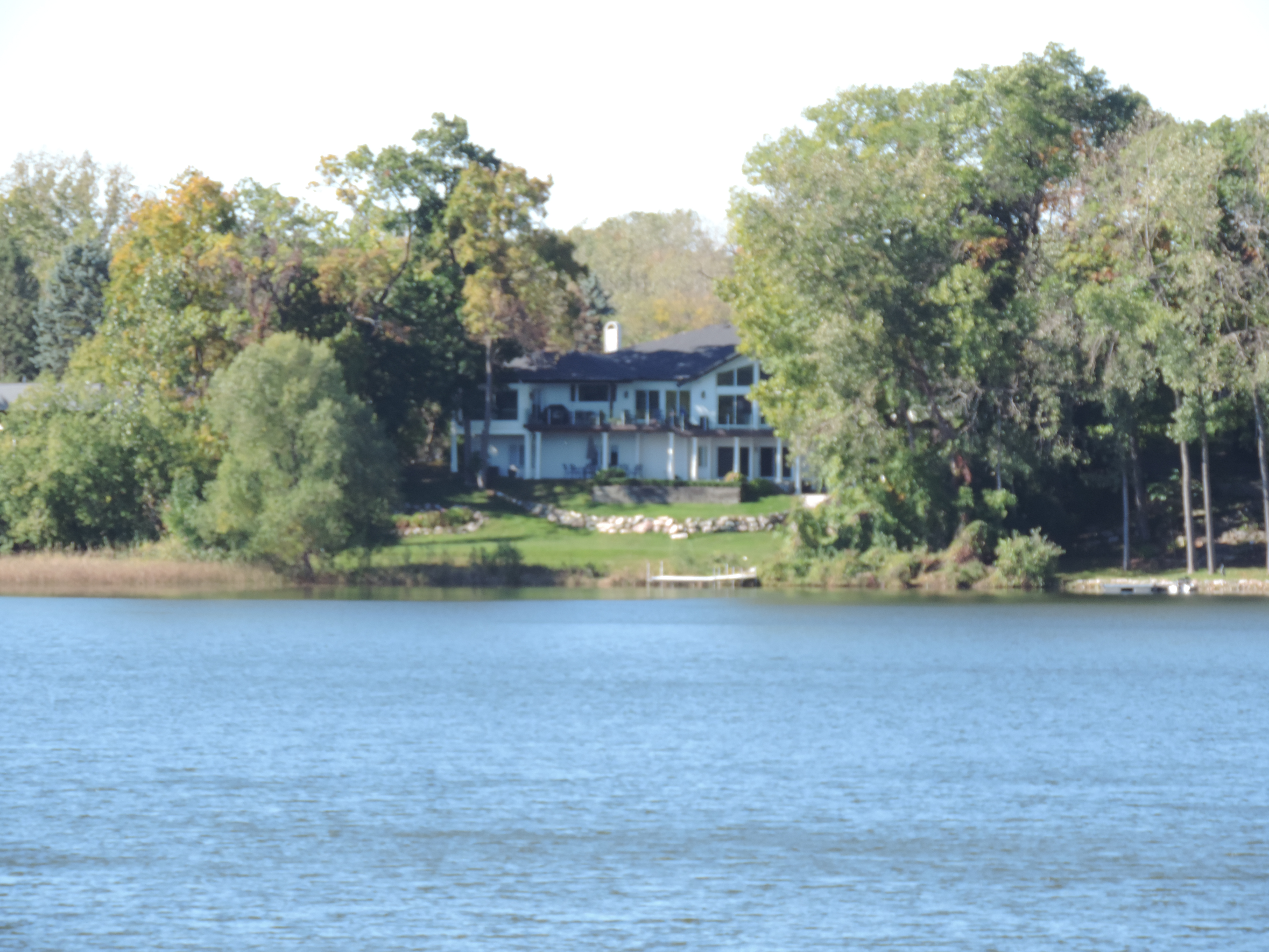 Lakefront homes for sale on Wabeek Lake Bloomfield MI