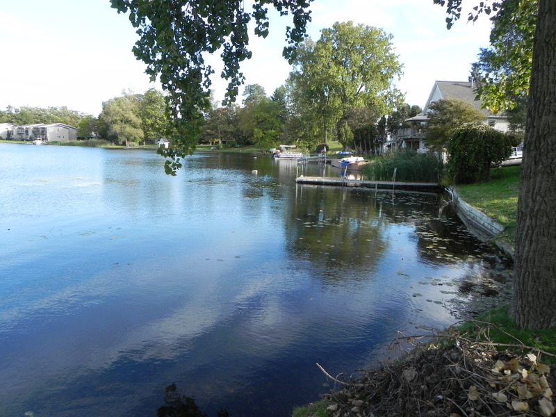 Lake homes for sale in Eagle Lake in Waterford Michigan