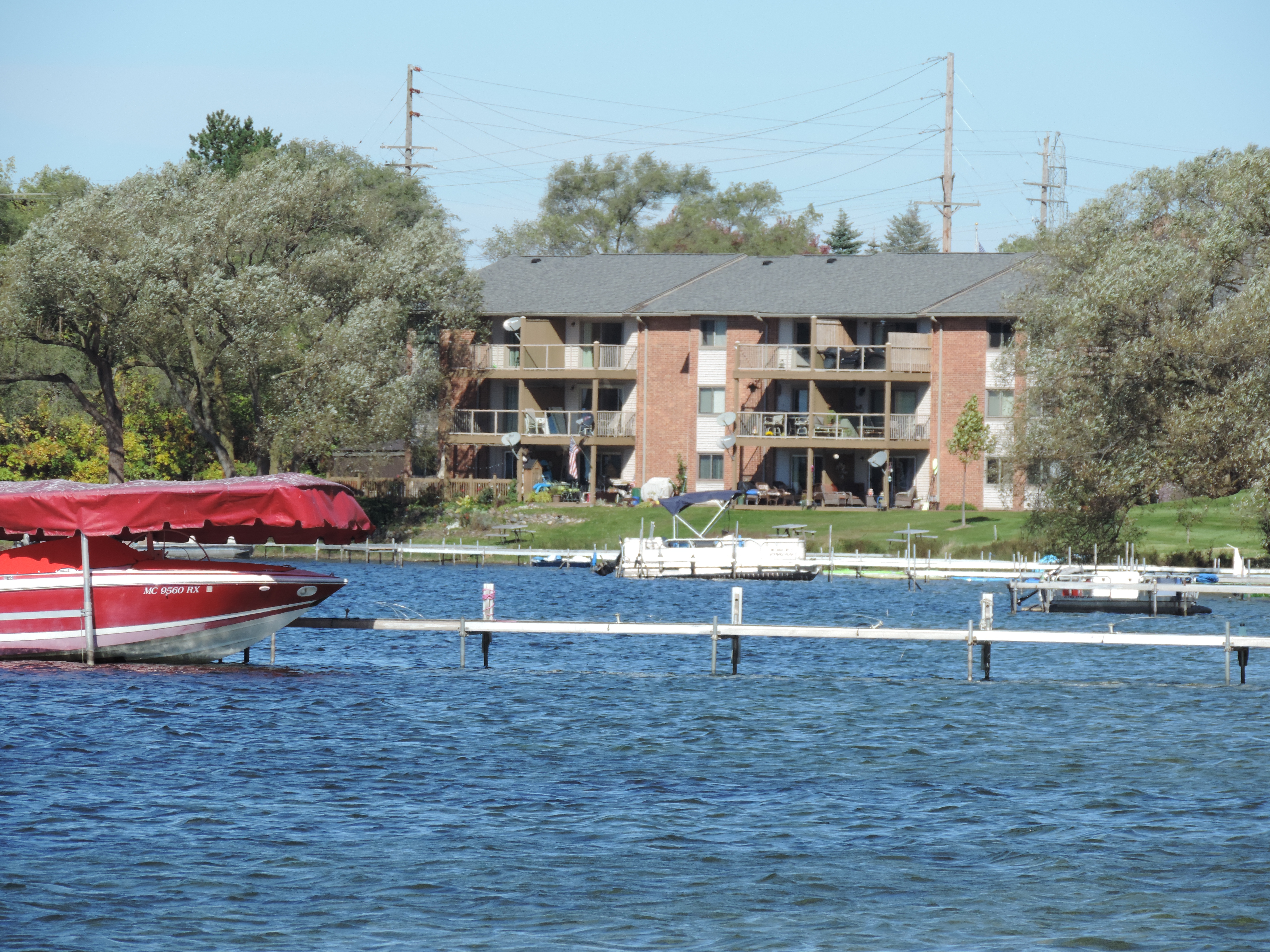 Condos on Square Lake in Bloomfield Michigan