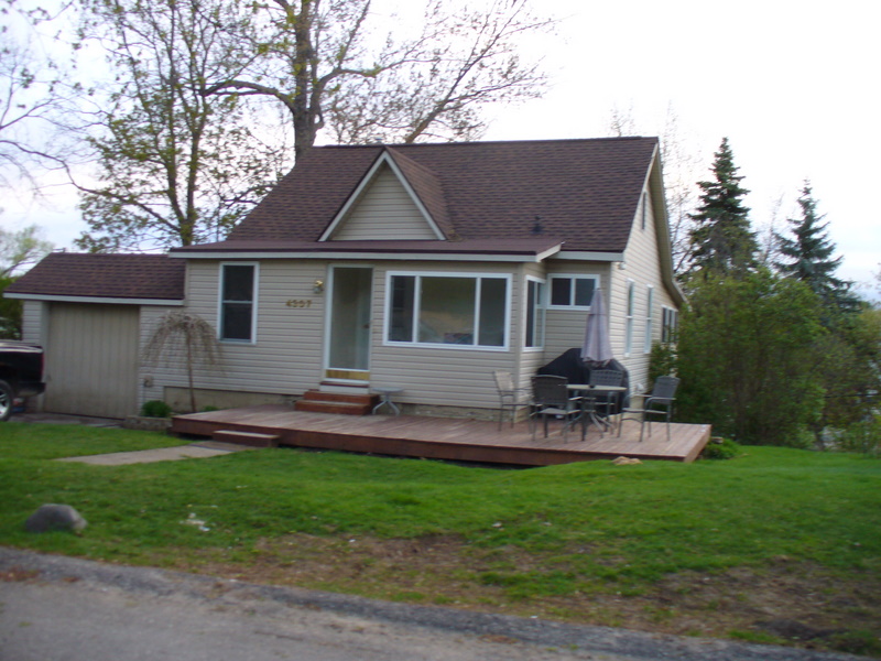 homes for sale Upper Straits Lake MI