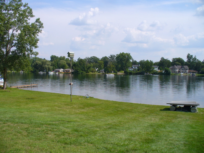 Lake homes for sale on Carroll Lake in Commerce Twp