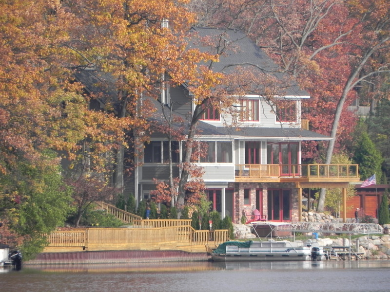 Houses for sale on Walters Lake Springfield Township MI