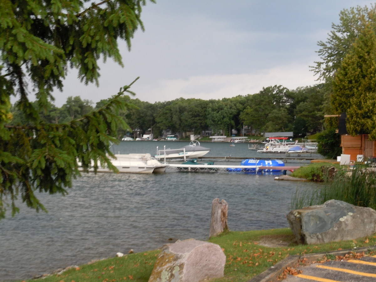 Maceday Lake Oakland County MI