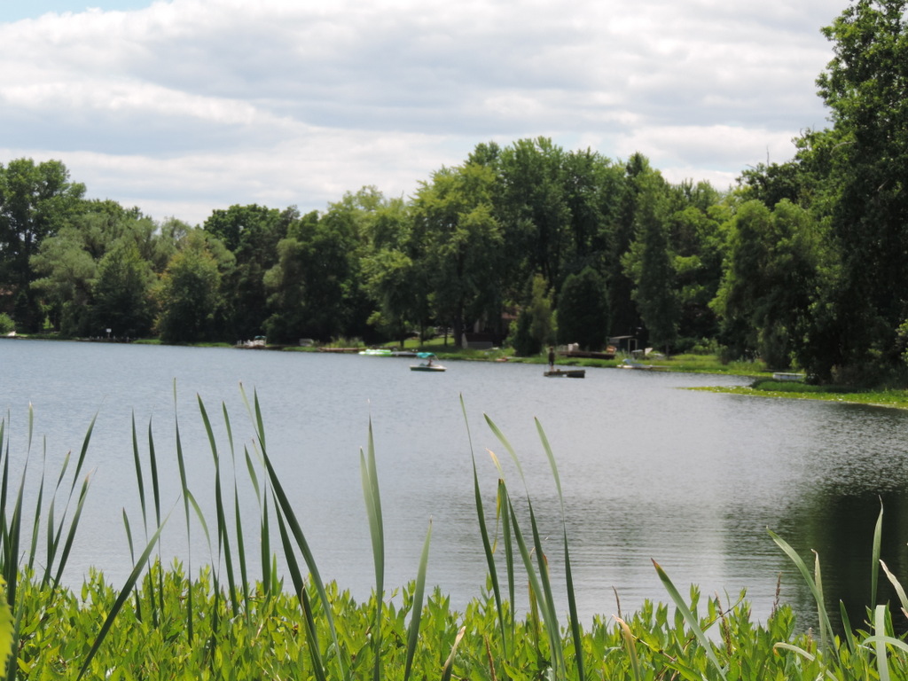 Lakefront homes for sale on Cranberry Lake White Lake