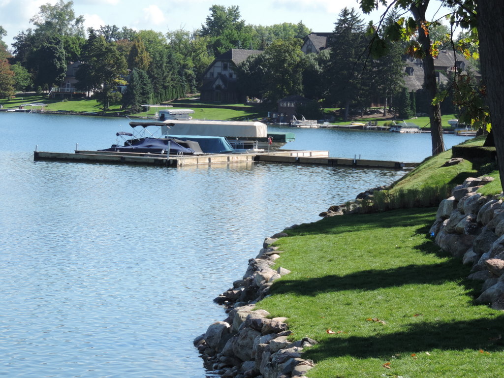 Pine Lake Oakland County MI