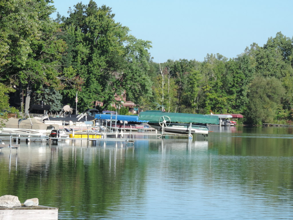 Long Lake in Oakland County MI