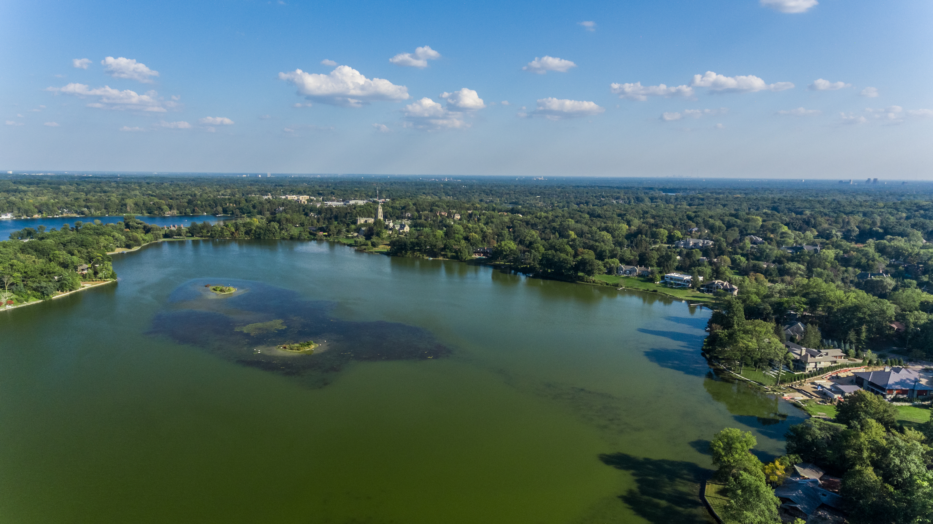 Aerial view of Island Lake in Bloomfield MI