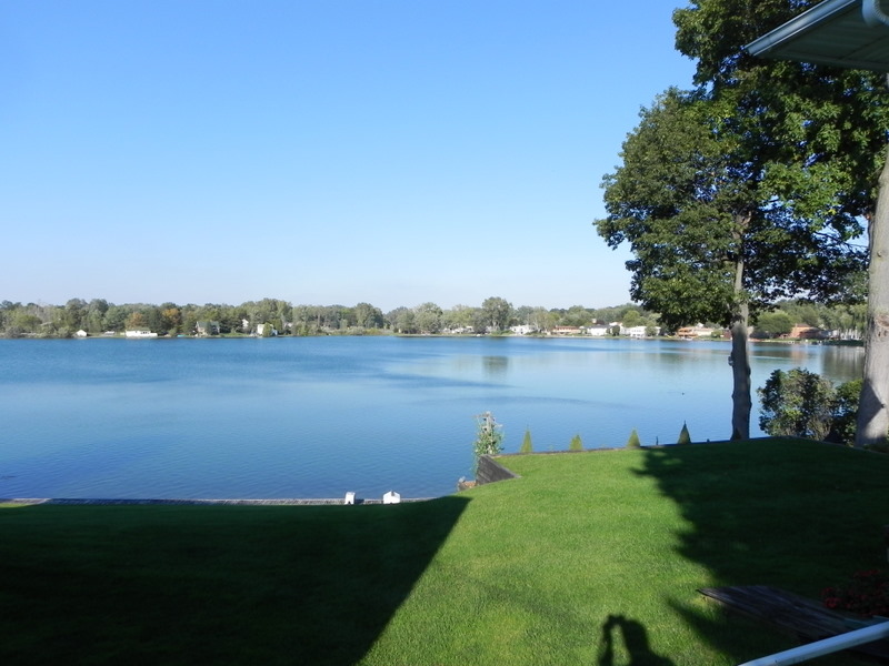 Schoolhouse Lake in Oakland County MI